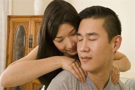 3选择爱人和婚姻，是选喜欢的人还是适合自己的.jpg