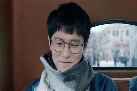 1550649500852606.jpg 2我们本应是世上最亲近的人,而又好像从未见过一样.jpg