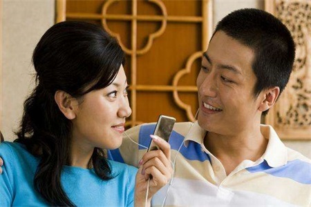 1550650173834936.jpg 2嫂子总是套我话,然后恶化我和家人的关系.jpg