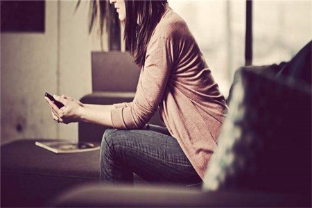 1550564861957061.jpg 我和男友分手了,但是他还是会关心我怎么办.jpg