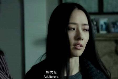 男票和闺蜜要合照留念，没想到竟毁了我们多年的情谊