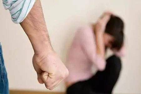 情感咨询:看似老实的丈夫,总是趁醉酒家暴我