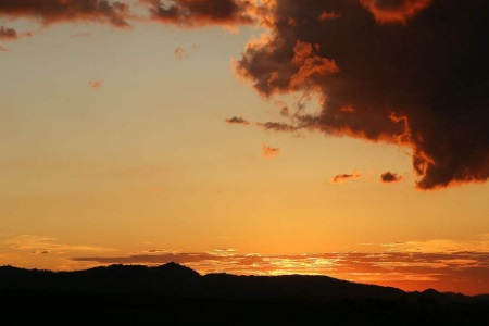 1547628188209372.jpg 我爸打了我媳妇,现在媳妇要和我离婚.jpg