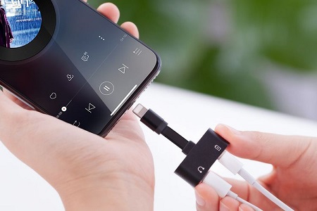 1547779862509249.jpg 发现老婆在微信里叫别人老公,我该怎么办.jpg