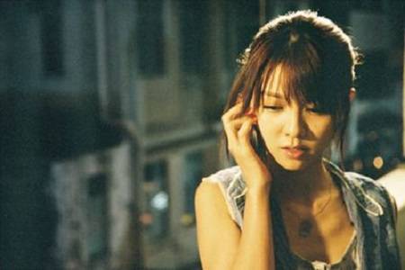 和离异男友即将步入婚姻，怎么让他与亲生女儿斩断所有联系