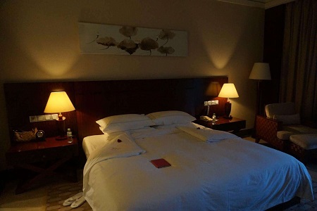 1546832940935989.jpg 我不知道我算不算情人,但爱情也分贵贱吗.jpg