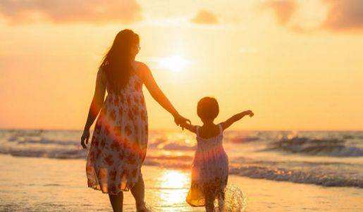 1543809162865662.jpg 二胎妈妈惯于掉入“怪圈”,却常常忘记这件事.jpg