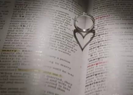 1544171143157134.jpg 婚姻里到底需不需要爱情?别让岁月辜负等待.jpg