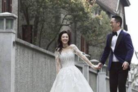 1543216419315308.jpg e2.jpg