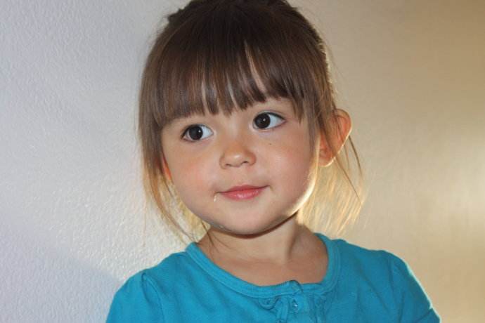 1543297103937132.jpg 有的爱情,只是为了弥补童年时父母的缺席.jpg