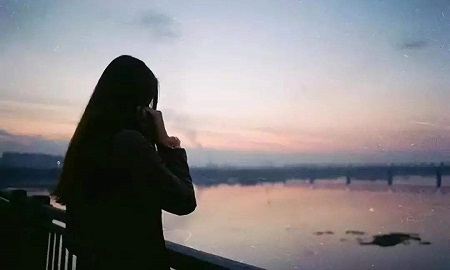 1543310242440716.jpg 生孩子是婚姻的考验,年轻离异妈妈的独白.jpg