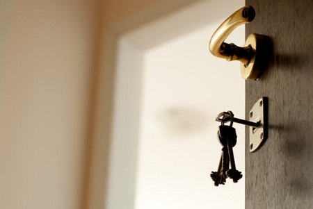 1543479615224696.jpg 我和他在一起10年,房子没买上,他还跟我提离婚.jpg