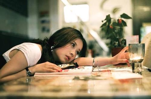 1542001692714355.jpg 姑娘你的人生宝贵,不要对渣人浪费.jpg