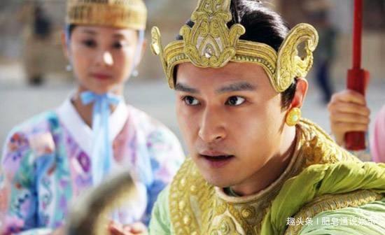 天衣无缝贵军门作品多，剧照却一个比一个难看，只有军门帅到违规