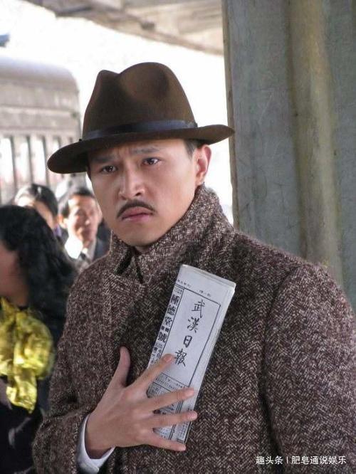天衣无缝贵军门作品多，剧照却一个比一个难看，只有军门帅到违规