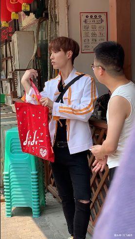 《极限挑战》重庆开录,人气爆棚成爆款,成员重组能否领跑收视