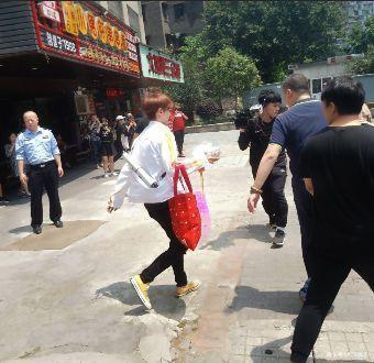 《极限挑战》重庆开录,人气爆棚成爆款,成员重组能否领跑收视