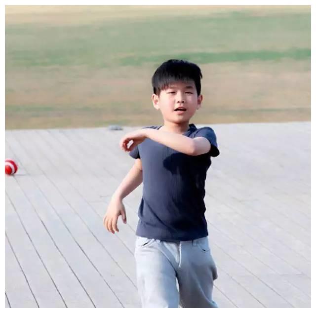 《择天记》圣后陈数与皇室后人一见钟情，40岁未生子，甘当后妈