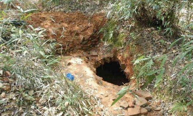 真实的盗墓是什么样子的？没有电影中那么高大上