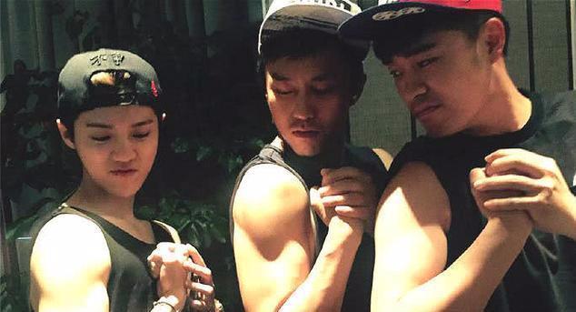 《奔跑吧》首次公开新成员合照，队长人选终于揭晓，并不是朱亚文