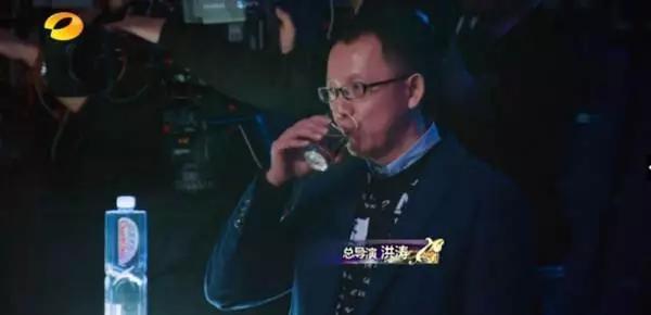 《偶练》出道名额确定；传洪涛离职芒果台；头条快手再被约谈…
