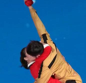 《欢乐喜剧人》白鸽扮“被家暴”女性，疑内涵前夫，刘亮这样回应