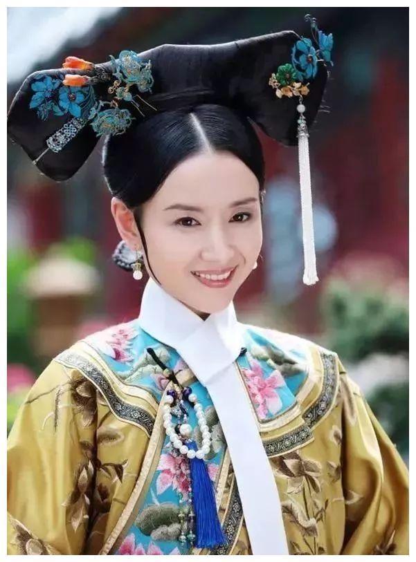 《如懿传》美女制片人黄澜，父亲是作家黄亚洲，生二胎离婚未再嫁