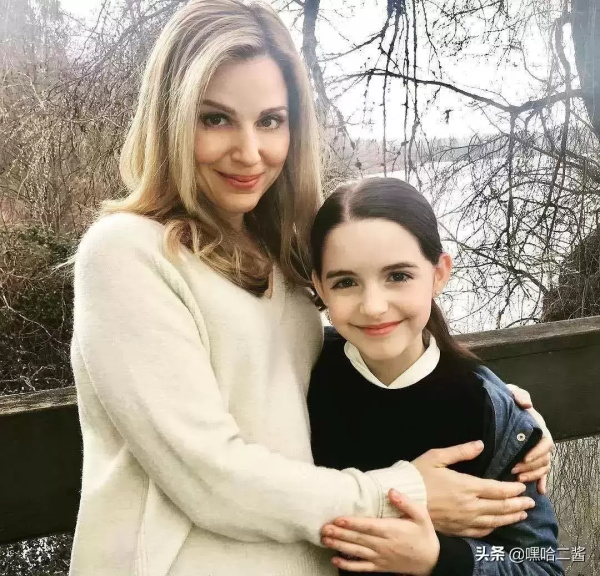 关于坏小孩的惊悚电影有哪些（盘点五部腹黑小孩玩转大人的惊悚电影）