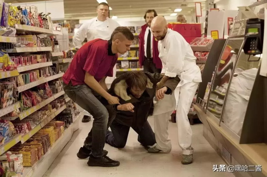 关于坏小孩的惊悚电影有哪些（盘点五部腹黑小孩玩转大人的惊悚电影）