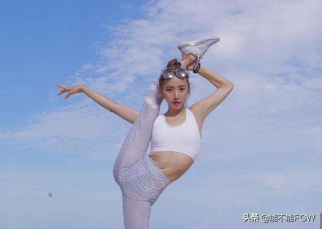 她是艺术体操女神，退役后曾坦言要嫁老外，如今沦落成网红