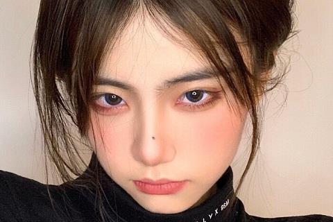 狮子座女生喜欢一个人的表现,怎么判断狮子座动心了2