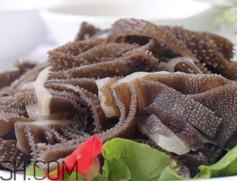 牛肚黑色怎么清洗干净 怎么清洗牛肚黑色东西 牛肚黑色怎么清洗干净 怎么清洗牛肚黑色东西