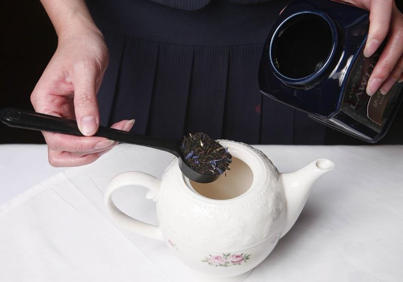 英式下午茶吃法步骤 英式下午茶怎么喝