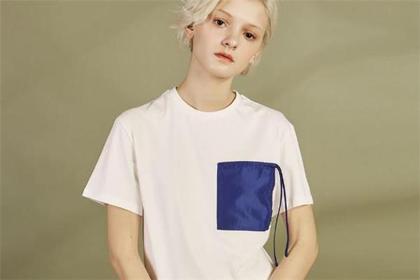 白色衣服用84泡后变红怎么办 白色衣服84泡后变红原因 白色衣服用84泡后变红怎么办 白色衣服84泡后变红原因