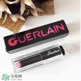 娇兰小黑裙唇膏口红021试色 娇兰小黑裙021试色图