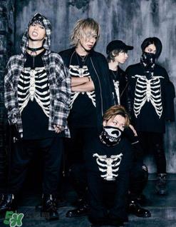 versus是什么牌子？versus是什么档次？