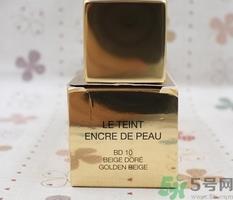 圣罗兰ysl羽毛粉底液怎么用?圣罗兰ysl羽毛粉底液使用方法