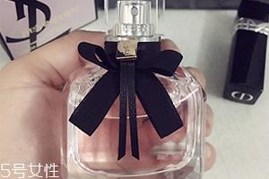 圣罗兰反转巴黎香水好闻吗?爱情的味道 圣罗兰反转巴黎香水好闻吗?爱情的味道