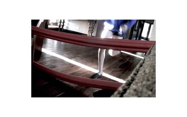 怎么获得巨蟹座女生的好感(如何撩巨蟹座女朋友)