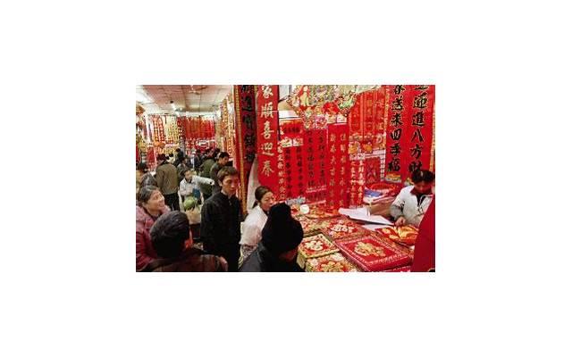 第一次相亲怎么和女生聊天,如何和第一次认识的女孩子聊天 第一次相亲怎么和女生聊天,如何和第一次认识的女孩子聊天