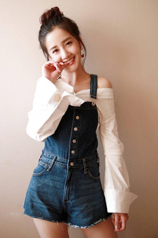 《新倚天屠龙记》殷素素的扮演者陈欣予，原来可以这么美！！！